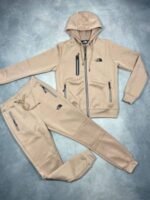 The North Face Train n Logo Tracksuit For Men's in Different Colors - Image 2