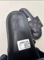 Louis Vuitton Men's Waterfront Mules Sliders - Image 5