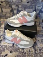 New Balance 327 Moonbeam Outerspace Trainers For Women's