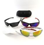 Oakley HALF JACKET POLARIZED Sunglasses in Different Colors - Image 2