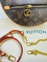 LOUIS VUITTON LOOP BAG MONOGRAM For Women's in Brown Color - Image 6