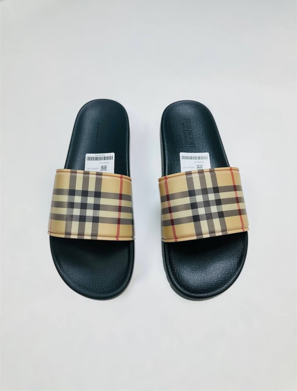 4973332859.jpg Burberry Vintage Check Archive Beige Men's Sliders - Image 1
