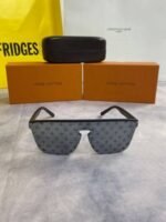 Louis Vuitton Men's Women's Square Plastic Frame Sunglasses - Image 2