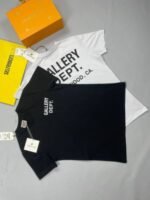Gallery Dept. Souvenir Tee Cotton Jersey Printed T-Shirt In Black and White Colors - Image 2