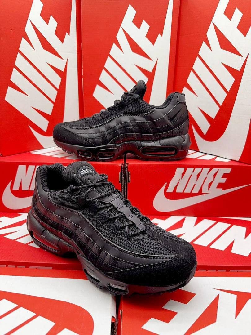 5039234979.jpg Nike Air Max 95 Triple Black Men's Trainers - Image 1
