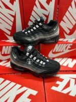 Nike Air Max 95 Black Grey Gradient Men's Trainers - Image 2