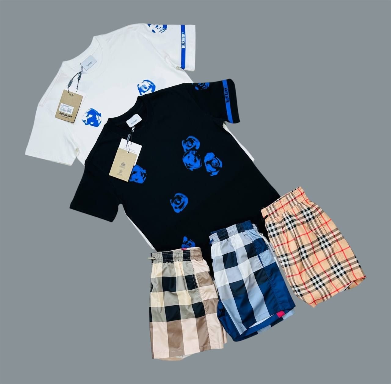 5060252014.jpg Burberry Floral Printed Crewneck T-shirt & Shorts Sets For Men's in Different Colors - Image 1