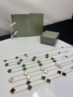 Van Cleef & Arpels Four Clover Leaf Necklaces For Women's in Different Colors