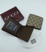 Gucci GG Supreme-Canvas Bi-fold Wallet For Men's in Beige Color - Image 2