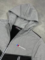 Aaa quality Kids berghaus tracksuits - Image 5