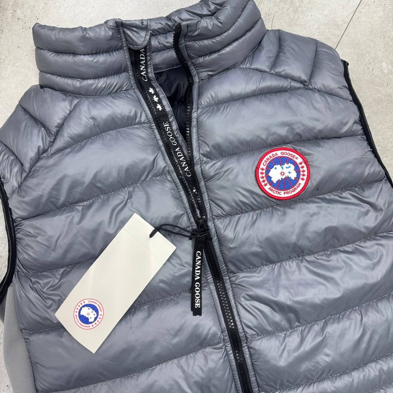 photo_5839128715068117843_y Canada Goose Crofton Down Vest | Replica Canada Goose Gilet - Image 1