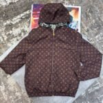 Men's LV Reversible Hooded Jackets Replica - Image 4