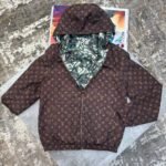 Men's LV Reversible Hooded Jackets Replica - Image 2