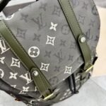 Louis Vuitton Christopher MM Backpack - Image 11