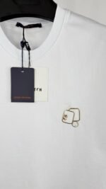 Louis Vuitton Men's Embroidered Patch T-Shirt - Image 4