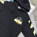 Off-White Arrow Graphic Overhead Hoodie Collection - Image 5