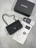 Chanel Classic Double Flap Shoulder Bag - Image 7
