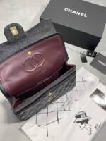 Chanel Classic Double Flap Shoulder Bag - Image 4