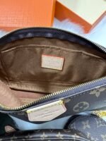 Louis Vuitton Multi Pochette Accessoires Crossbody Bag Set - Image 5