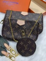 Louis Vuitton Multi Pochette Accessoires Crossbody Bag Set - Image 4