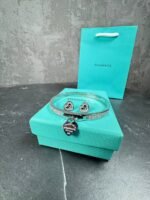 Tiffany & Co. Heart Tag Bangle and Earrings Gift Set - Image 5