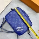 Men's Louis Vuitton Messenger Bag Collection - Image 20