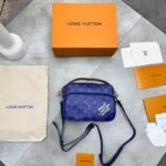 Men's Louis Vuitton Messenger Bag Collection - Image 14
