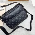 Men's Louis Vuitton Messenger Bag Collection - Image 22