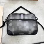 Men's Louis Vuitton Messenger Bag Collection - Image 8