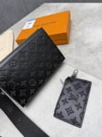 Louis Vuitton Pochette Metis East-West Bag Collection - Image 2