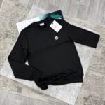 Moncler Men's Felt Logo Patch Crewneck Jumper - Image 3